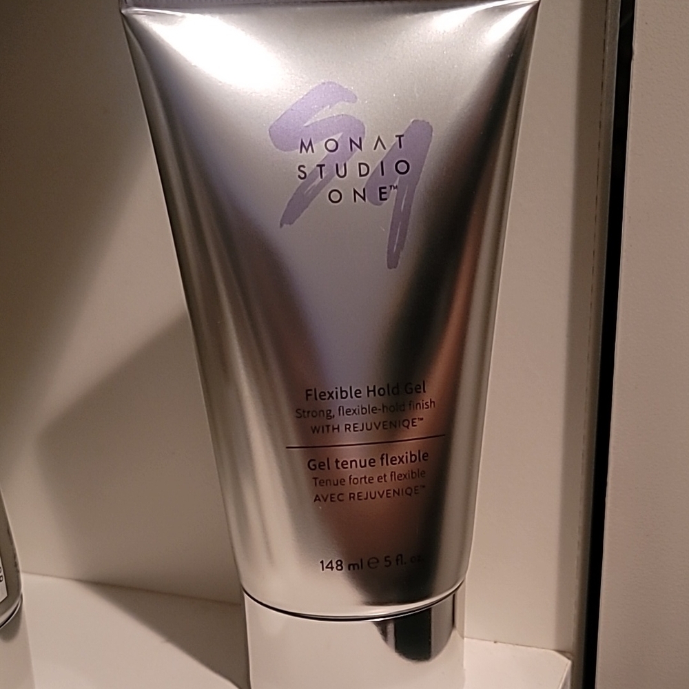 Monat Studio One Flexible Hold Gel - Silver